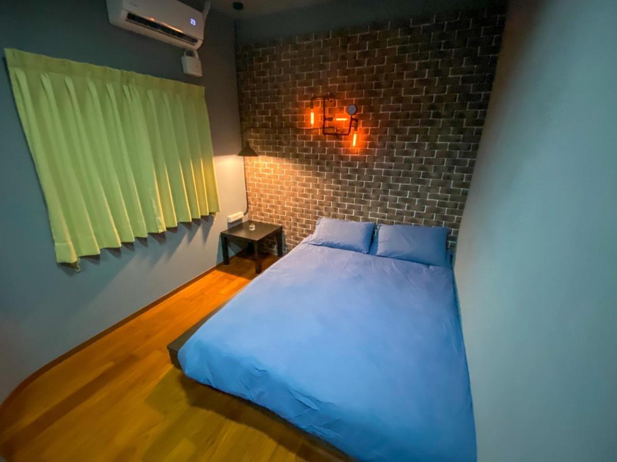 瑞芳旅人自助背包客棧ruifang Travelers Backpackers Inn- 不接受現金及刷卡 公共衛浴 需自備牙刷及毛巾 New Taipei City Eksteriør billede